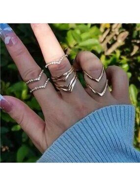 Gold 5pc Geometric Ring Set
